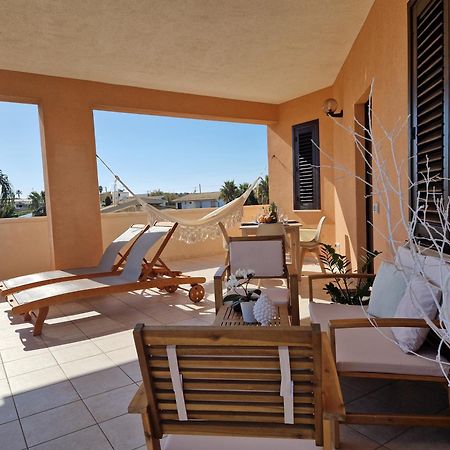 J M Villa Al Mare Con Veduta Spettacolare Шакка Экстерьер фото